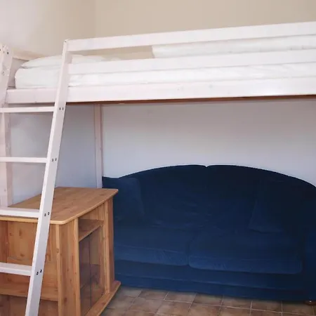 5 Bedroom In *